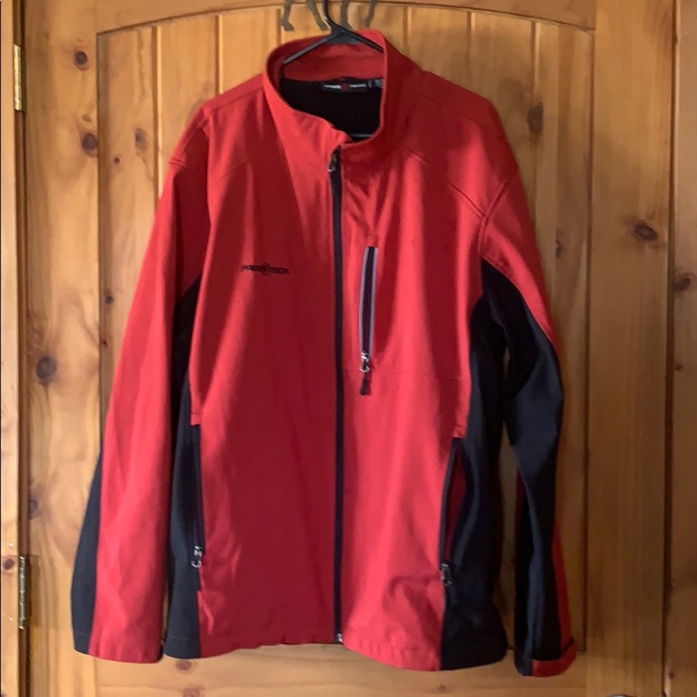 Men’s Free Tech jacket